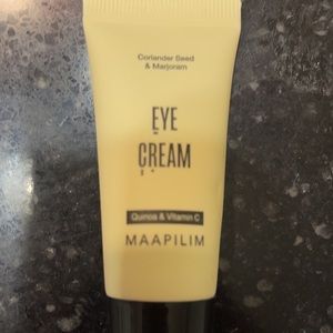 Maapilim vitamin c eye cream